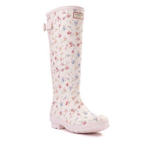 LoveShackFancy Shoes - LoveShackFancy Cream Floral Tall Rain Boots
